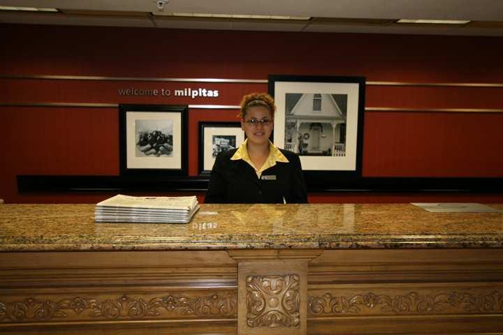 Hotel Hampton 3*